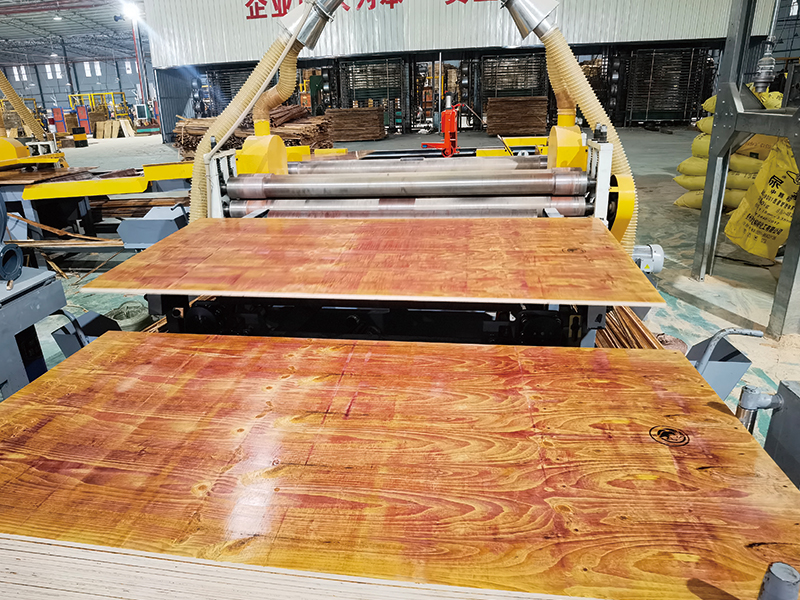 廣西建筑模板生產(chǎn)基地在那里插圖 廣西建筑模板生產(chǎn)基地在那里插圖